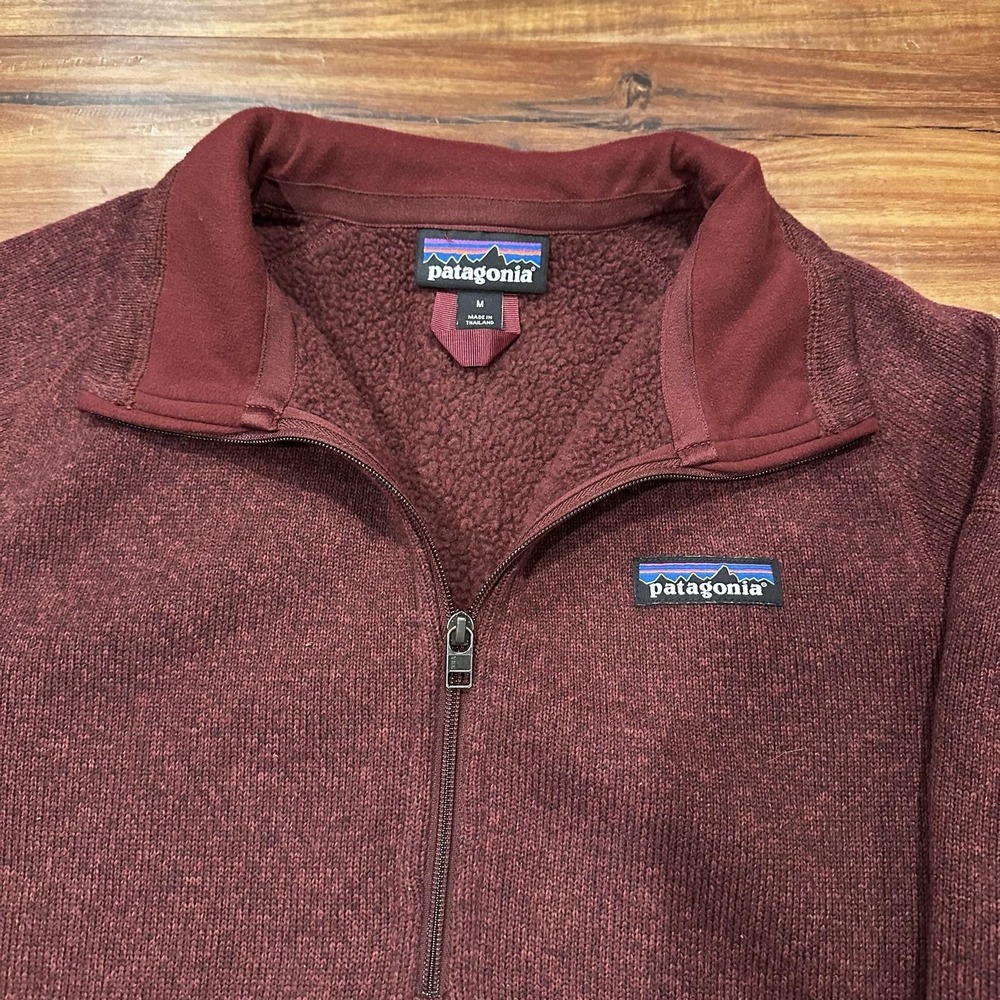 Patagonia Men's Maroon Half-Zip Sweater
